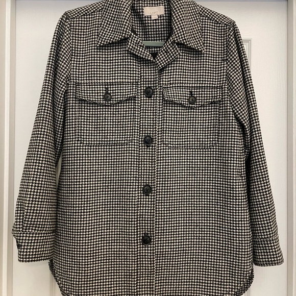 LOFT Jackets & Blazers - LOFT Black and White Houndstooth Jacket